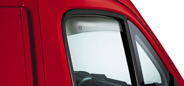 Wind deflectors for front side windows - фото | FiatProfessional