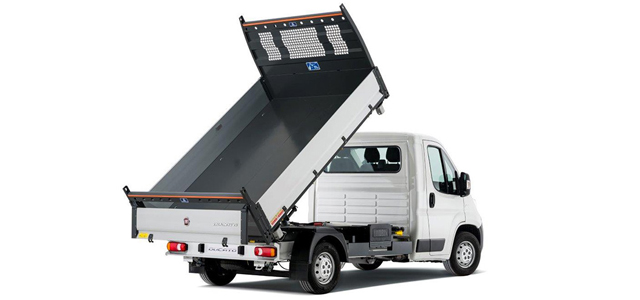 The New Ducato Truck with three-sided dumper body - фото | FiatProfessional